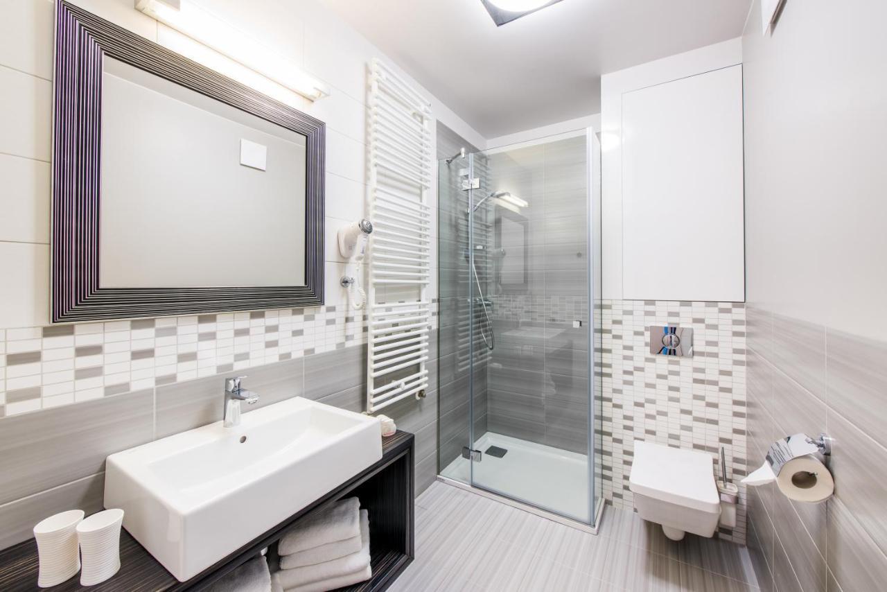 Centrum Superior Suites Bialystok Bilik gambar